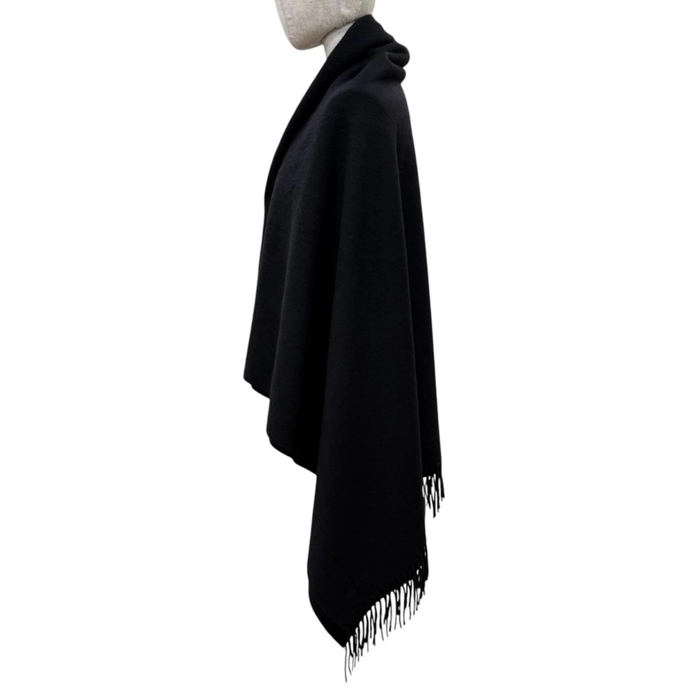 HERMES Black Scarf - Picture 4 of 8
